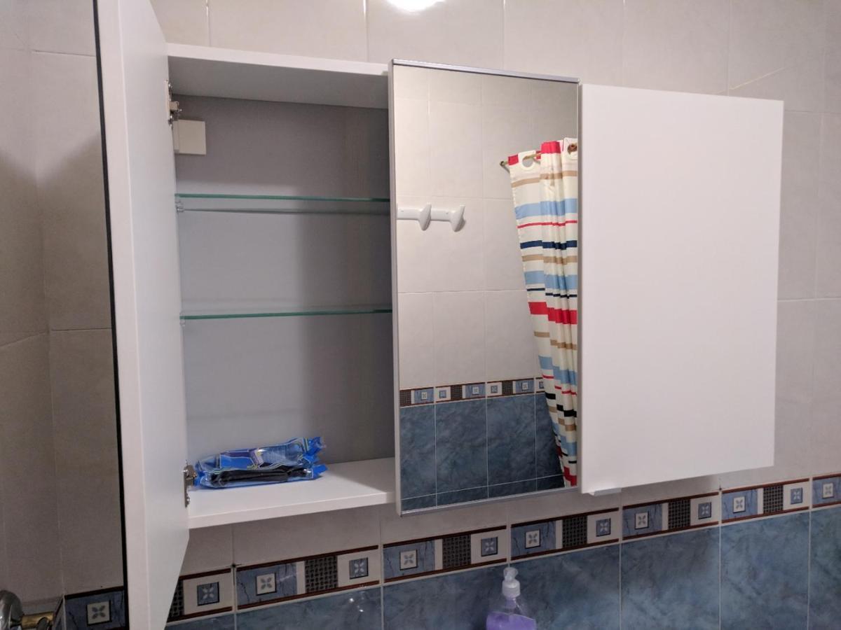 Vivienda Compartida Con Ambiente Familiar Lägenhet Sesena Exteriör bild