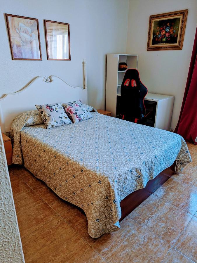 Vivienda Compartida Con Ambiente Familiar Lägenhet Sesena Exteriör bild